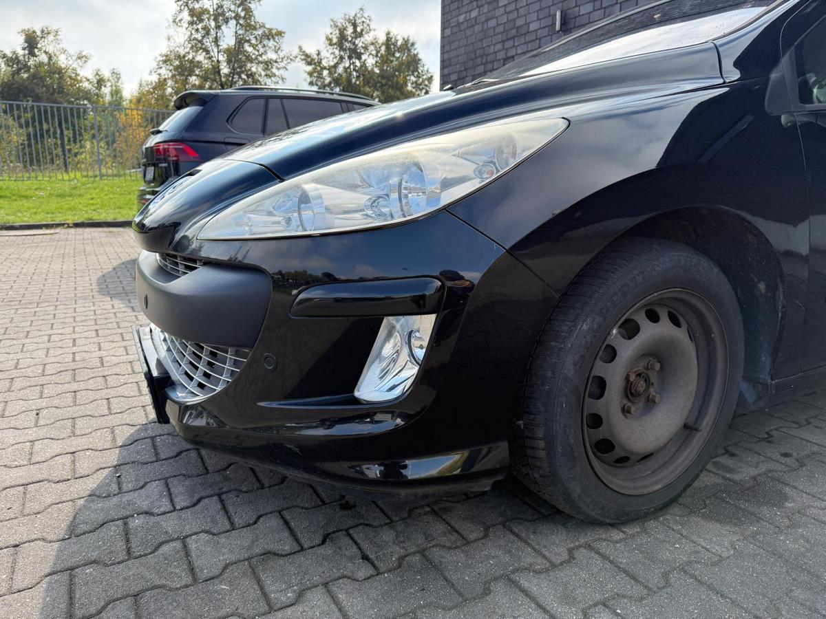 Peugeot 308 I original Stoßstange Stoßfänger vorn KTV Schwarz Vorfacelift BJ09